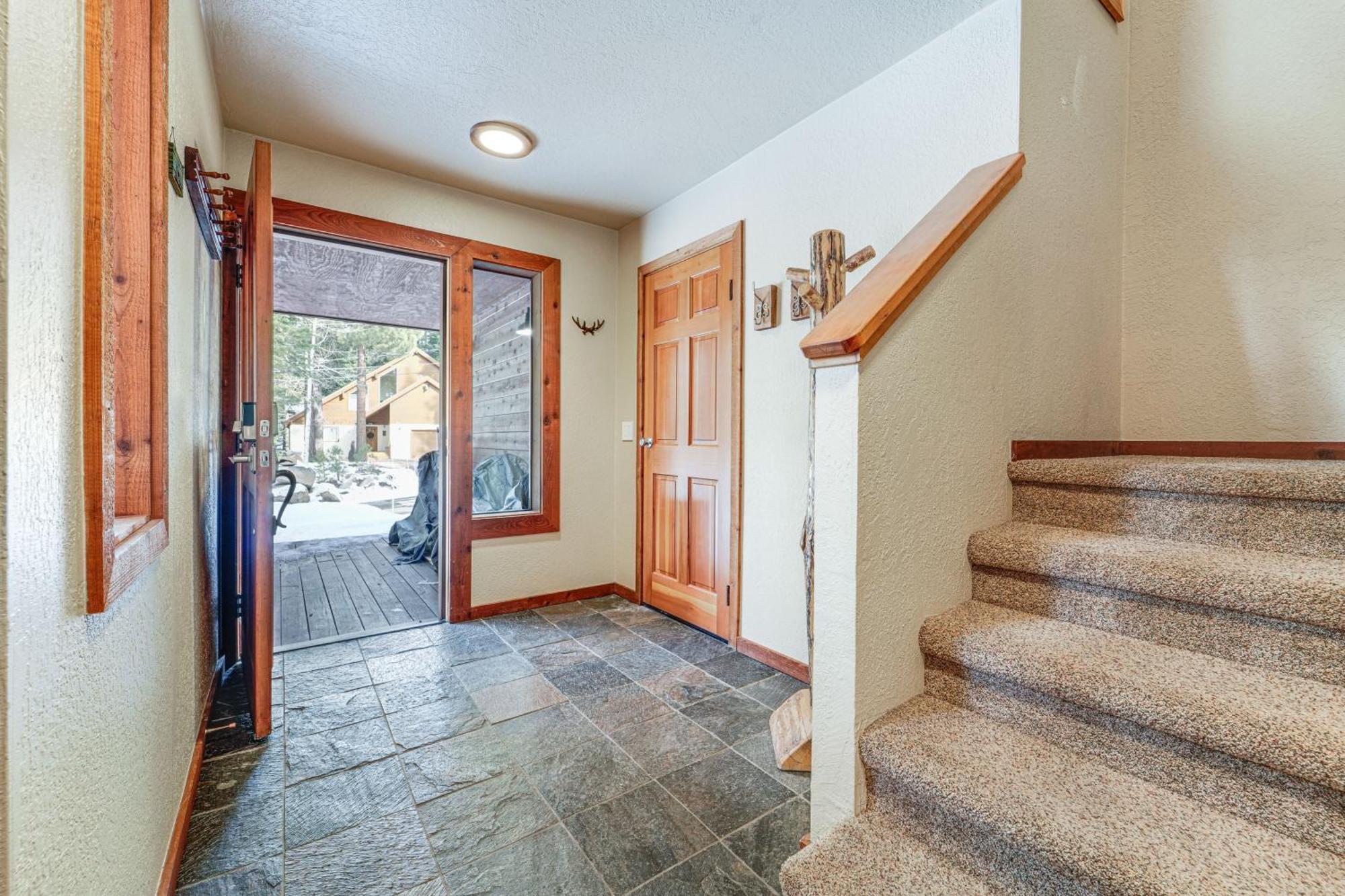 Family-Friendly Truckee Cabin In Tahoe Donner! Exteriör bild